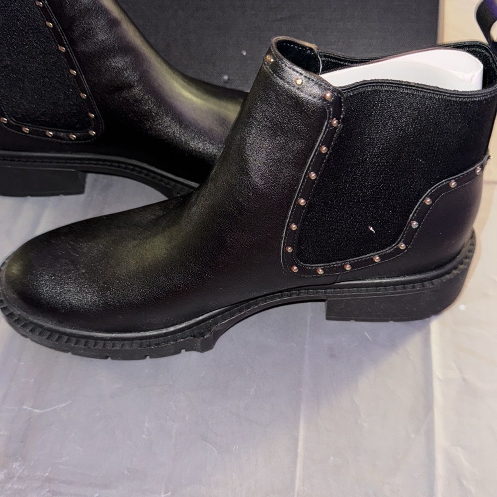 NWT Coach Lory Leather Bootie - Black - 9.5B - Picture 2 of 8